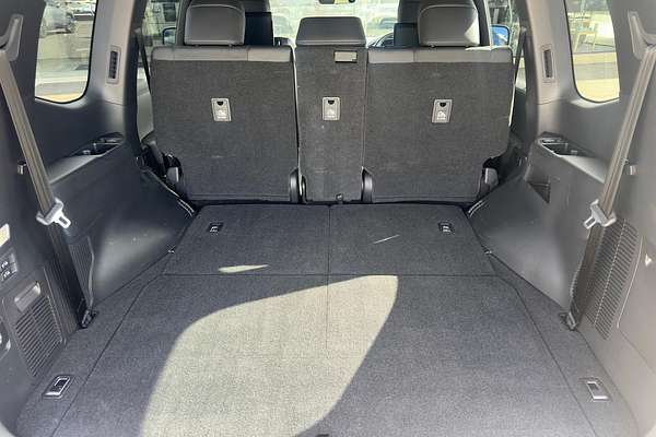 2022 Toyota Landcruiser Sahara FJA300R