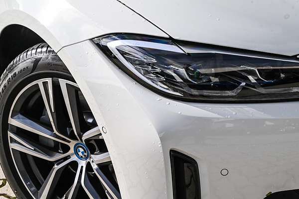 2024 BMW i4 eDrive35 G26