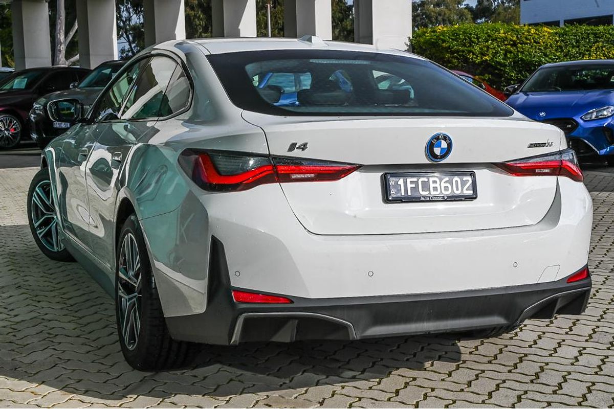 2024 BMW i4 eDrive35 G26