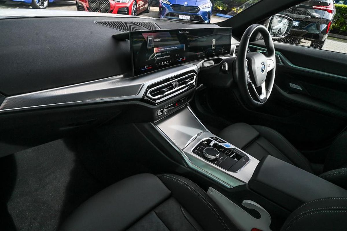 2024 BMW i4 eDrive35 G26