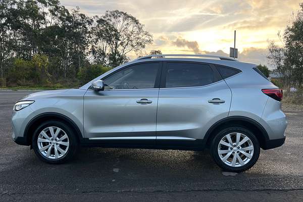 2021 MG ZST Core