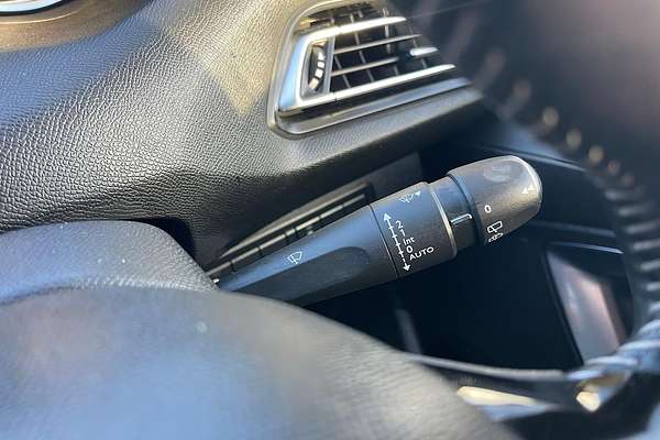 2015 Peugeot 308 Allure Premium T9