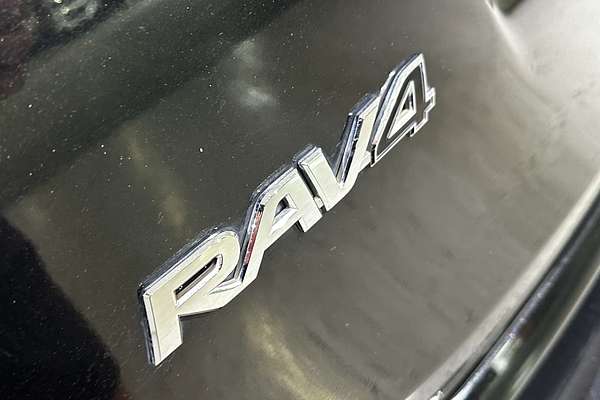 2017 Toyota RAV4 GXL ZSA42R