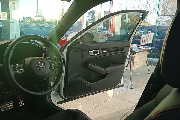 2022 Honda Civic VTi LX 11th Gen