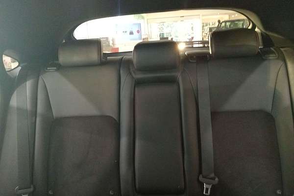 2022 Honda Civic VTi LX 11th Gen