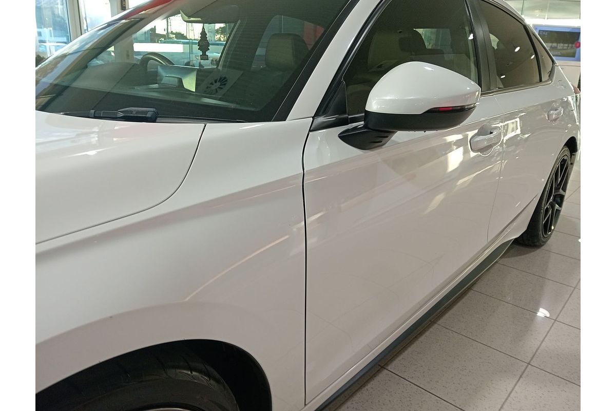 2022 Honda Civic VTi LX 11th Gen