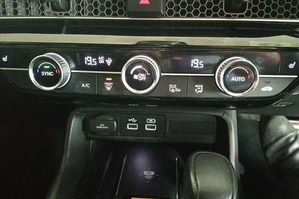 2022 Honda Civic VTi LX 11th Gen
