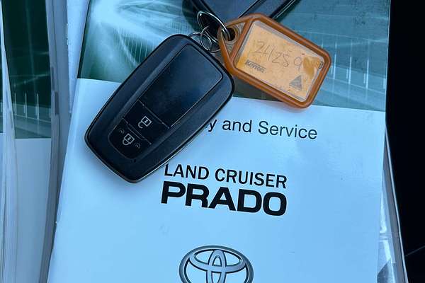 2019 Toyota Landcruiser Prado Kakadu GDJ150R