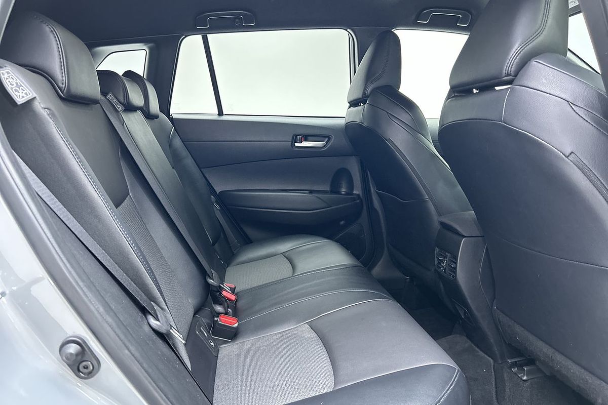 2024 Toyota Corolla Cross GXL MXGH15R