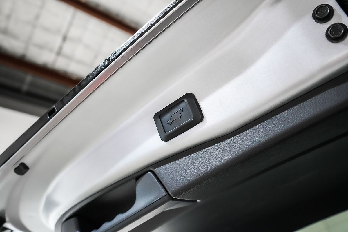 2024 Toyota RAV4 Cruiser MXAA52R