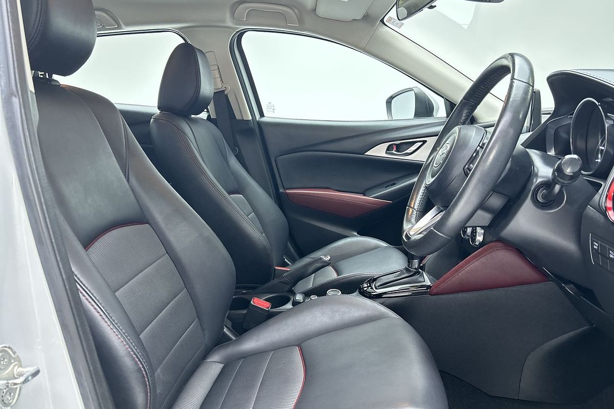 2017 Mazda CX-3 sTouring DK