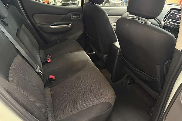 2017 Mitsubishi Triton GLS MQ 4X4