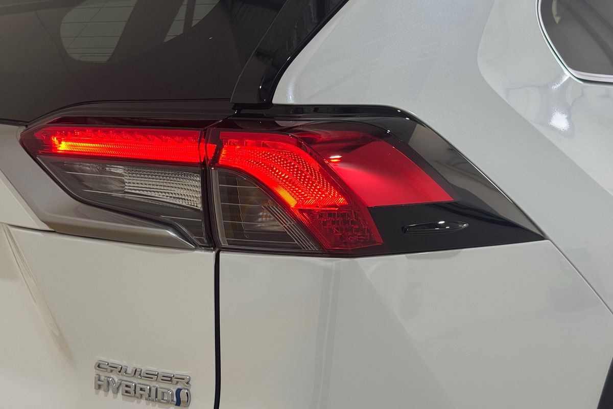 2024 Toyota RAV4 Cruiser AXAH52R
