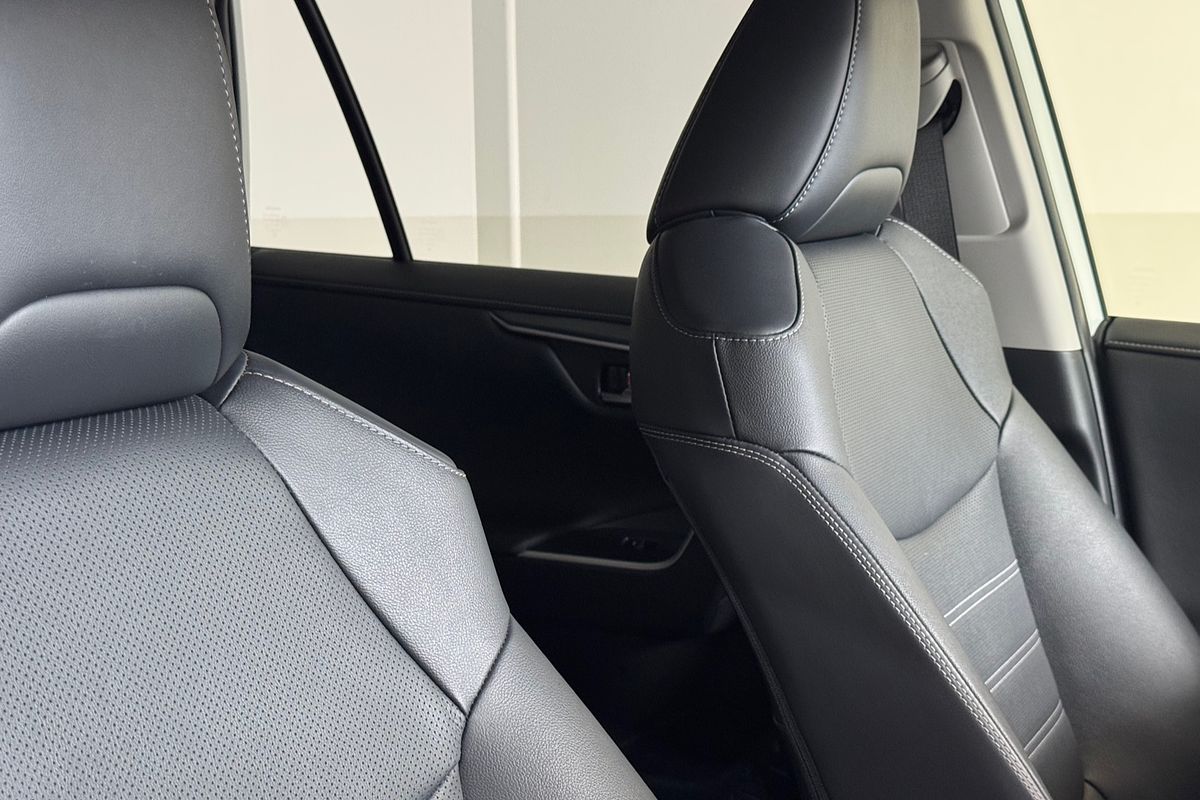 2024 Toyota RAV4 Cruiser AXAH52R