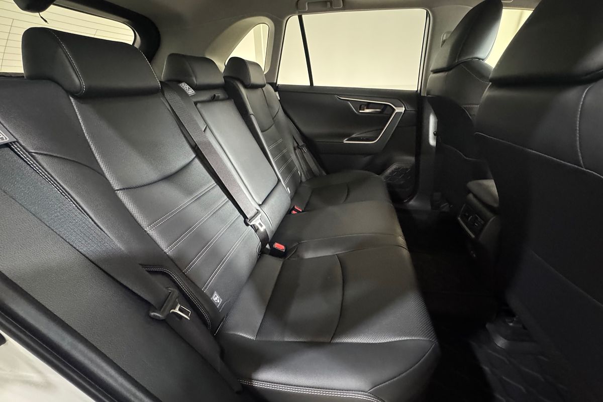 2024 Toyota RAV4 Cruiser AXAH52R