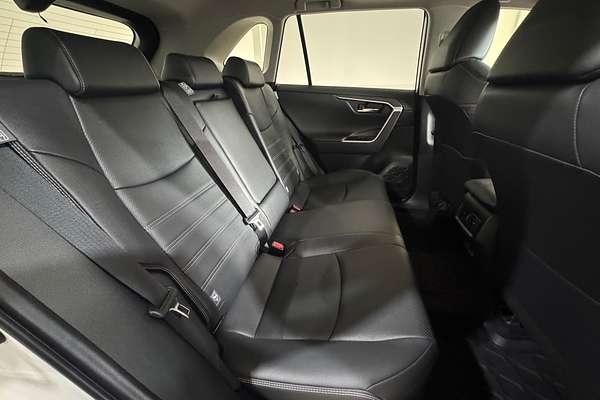 2024 Toyota RAV4 Cruiser AXAH52R