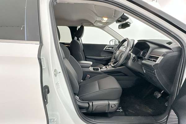 2023 Mitsubishi Outlander LS Black Edition ZM