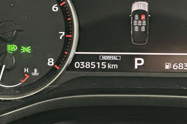 2023 Mitsubishi Outlander LS Black Edition ZM