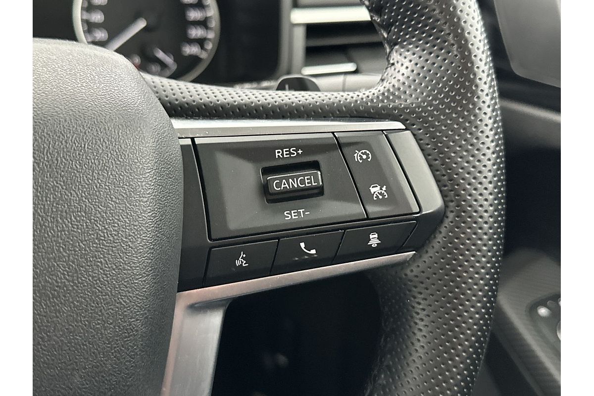 2023 Mitsubishi Outlander LS Black Edition ZM