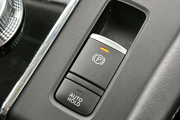2023 Mitsubishi Outlander LS Black Edition ZM