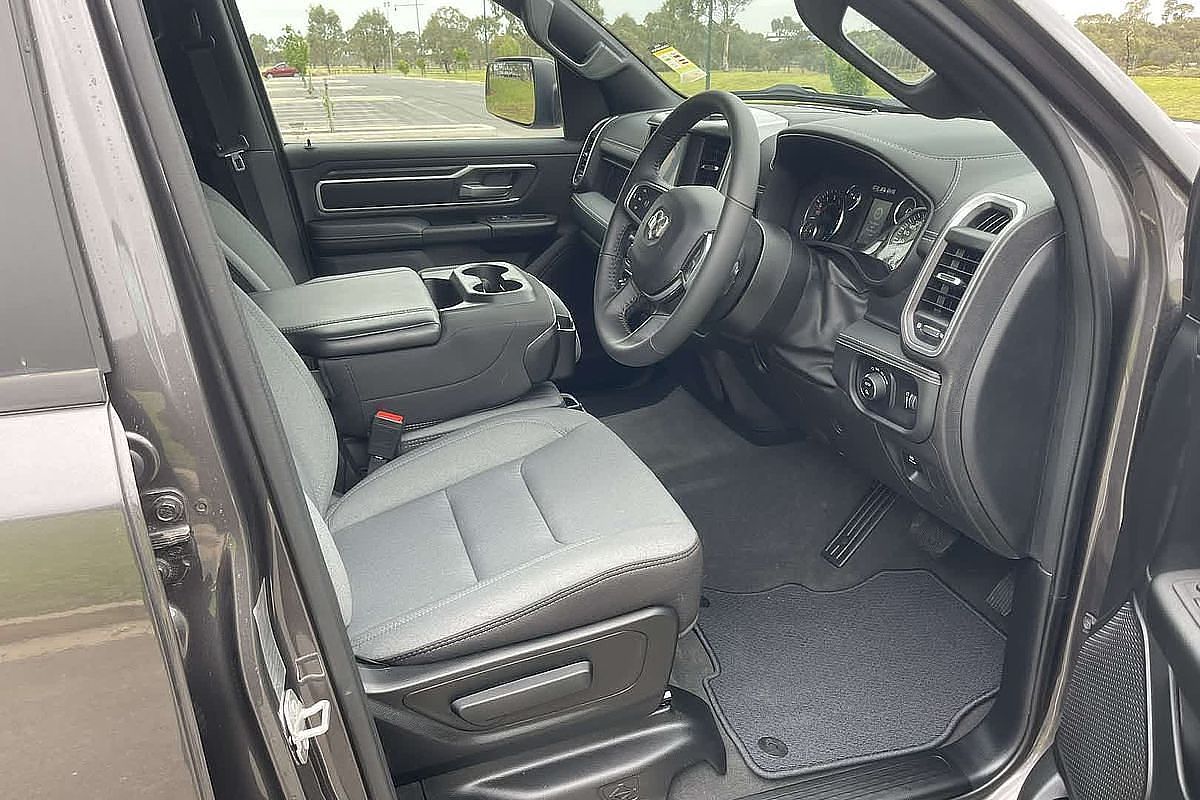 2023 RAM 1500 Big Horn DT 4X4 LWB
