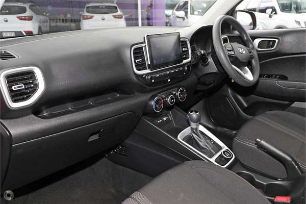 2022 Hyundai Venue Active QX.V4