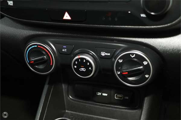 2022 Hyundai Venue Active QX.V4