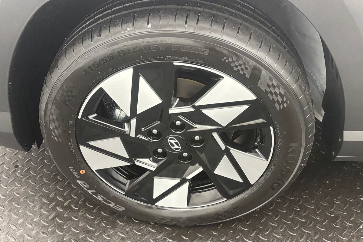 2025 Hyundai Kona Elite SX2.V3