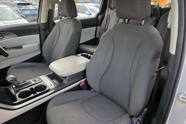 2022 Kia Carnival S KA4