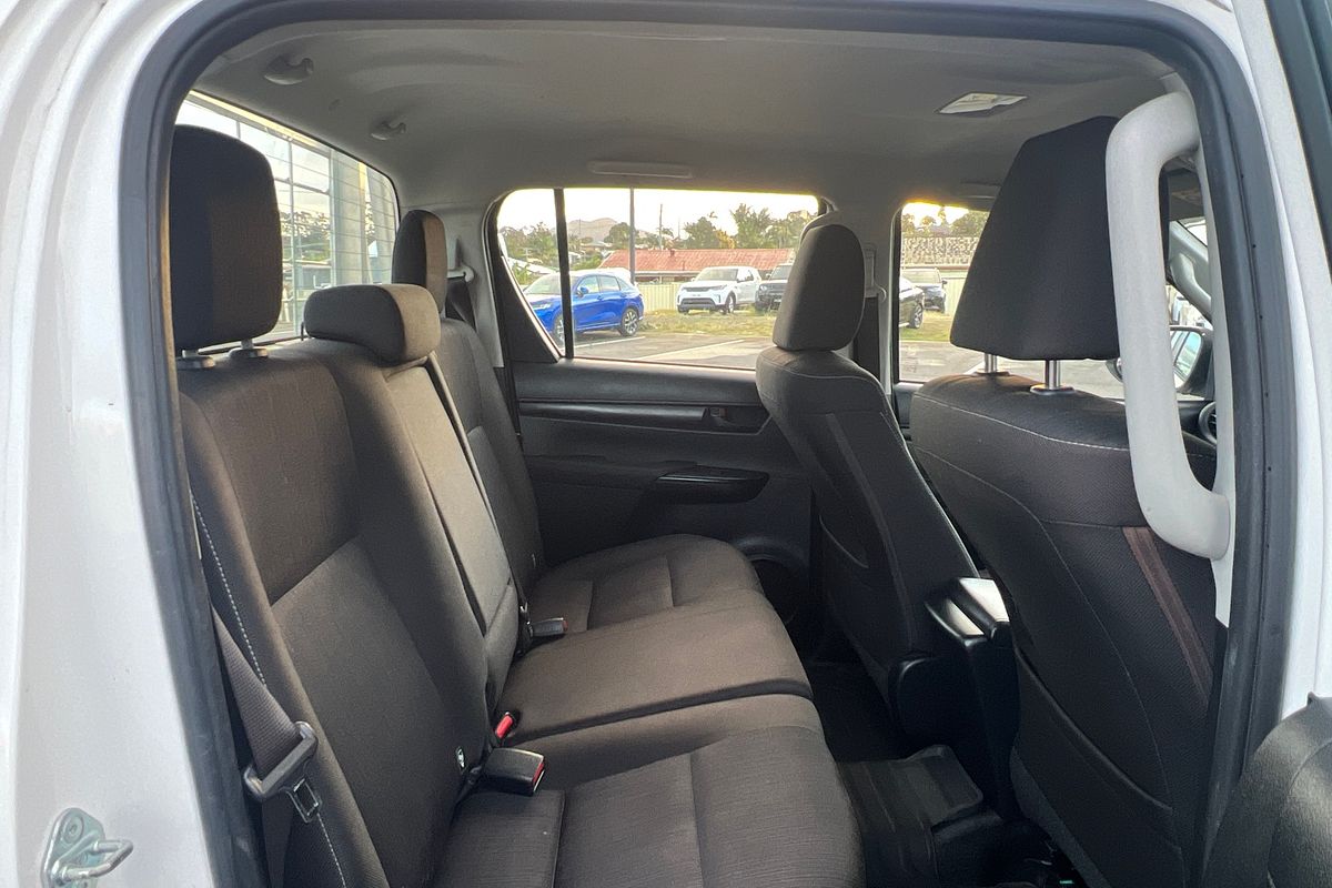 2022 Toyota Hilux SR GUN126R 4X4