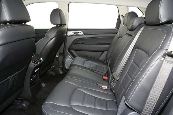 2022 SsangYong Rexton ELX Y450