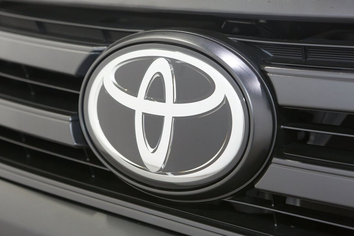 2025 Toyota Hilux Workmate TGN121R Rear Wheel Drive