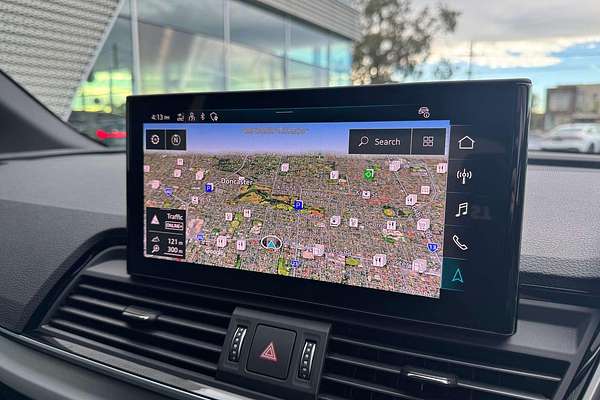 2024 Audi Q5 45 TFSI S line FY