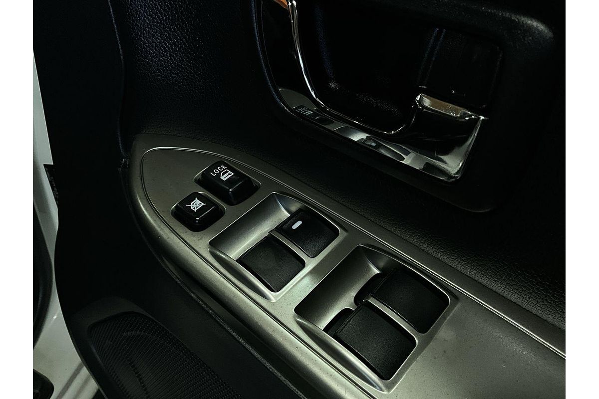 2020 Mitsubishi Pajero GLX NX