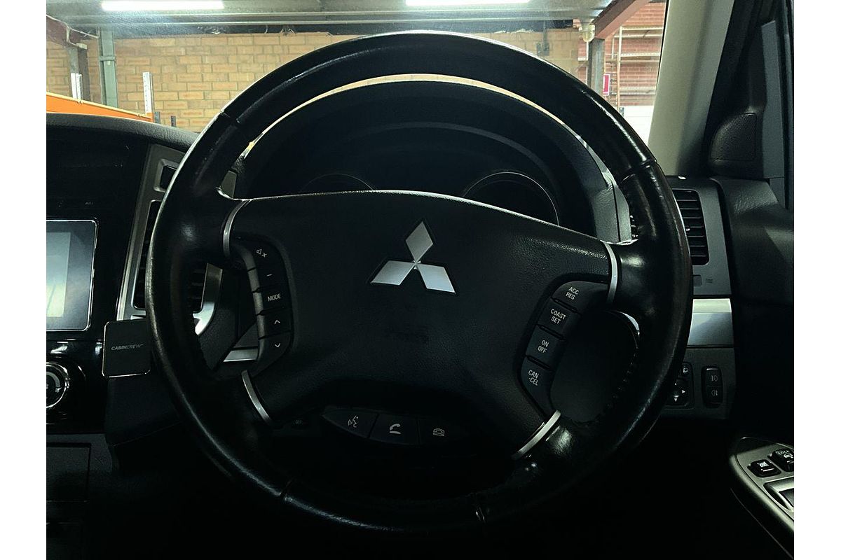2020 Mitsubishi Pajero GLX NX
