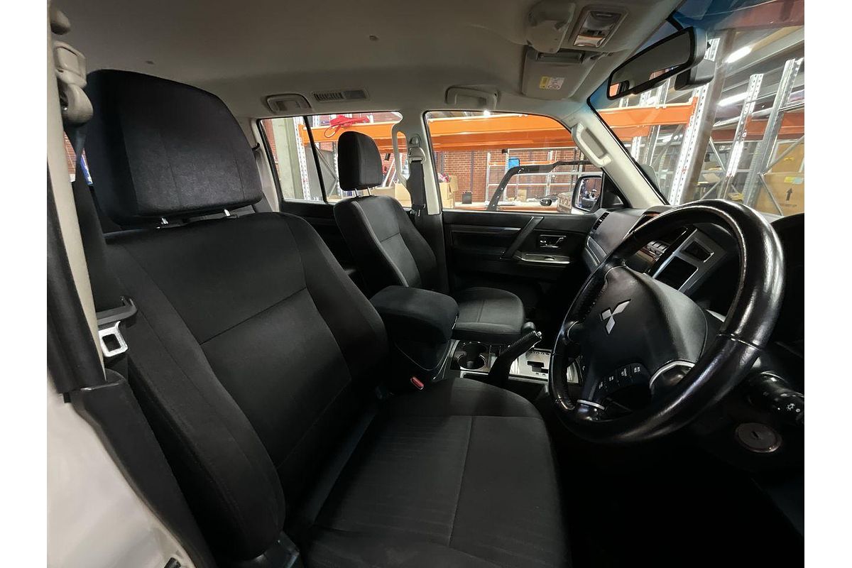 2020 Mitsubishi Pajero GLX NX