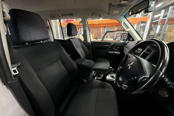2020 Mitsubishi Pajero GLX NX