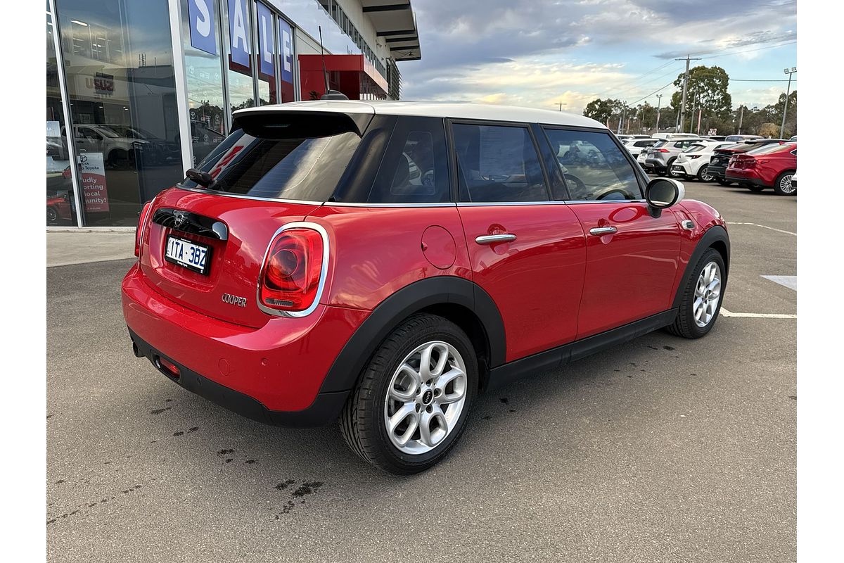2020 MINI Hatch Cooper F55 LCI