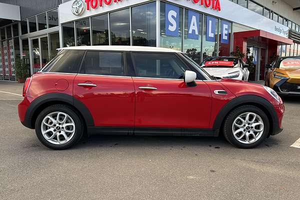 2020 MINI Hatch Cooper F55 LCI