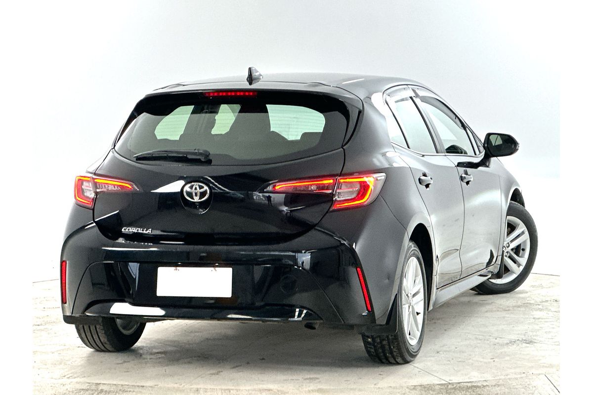 2019 Toyota Corolla Ascent Sport MZEA12R