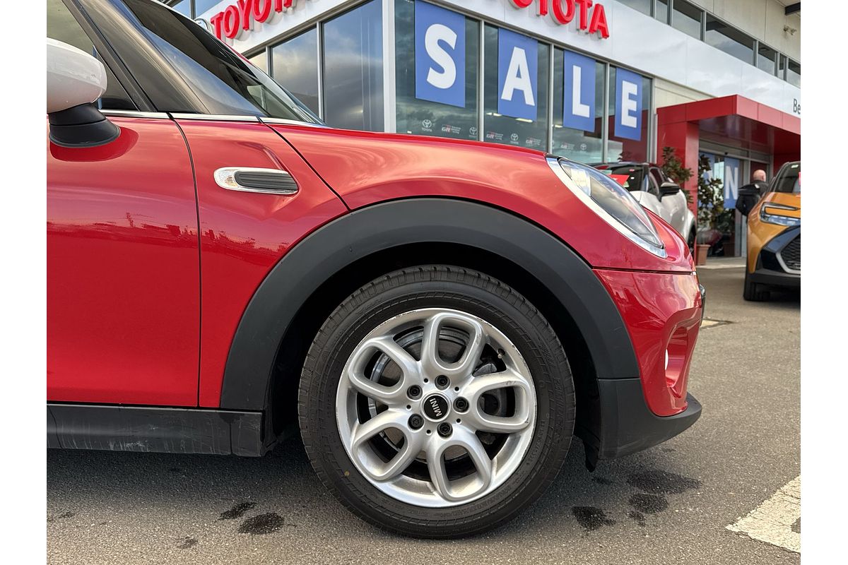 2020 MINI Hatch Cooper F55 LCI