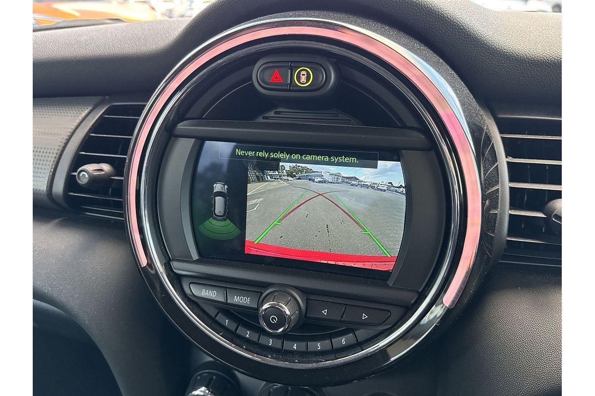 2020 MINI Hatch Cooper F55 LCI