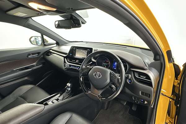 2017 Toyota C-HR Koba NGX10R