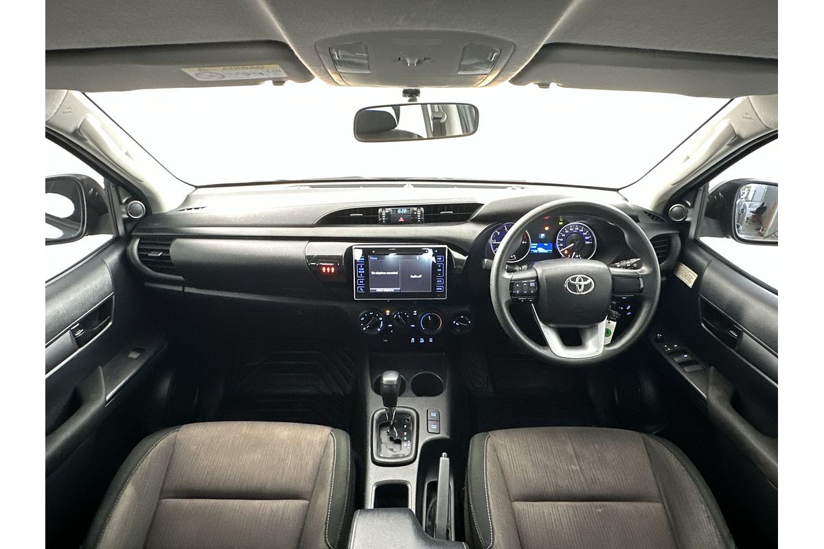 2018 Toyota Hilux SR GUN126R 4X4