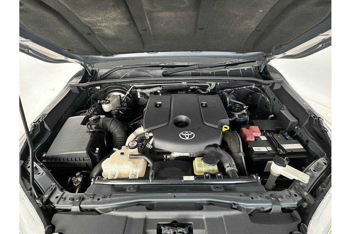 2018 Toyota Hilux SR GUN126R 4X4