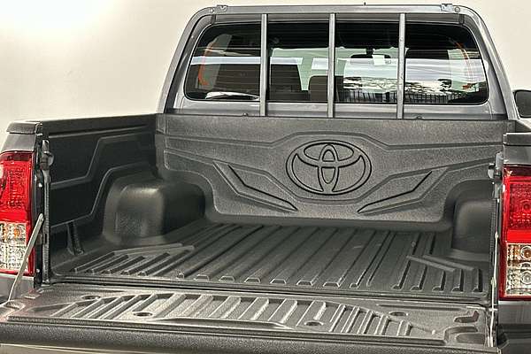 2018 Toyota Hilux SR GUN126R 4X4