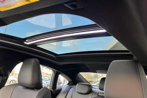 2025 BMW 2 Series 218 M Sport F74