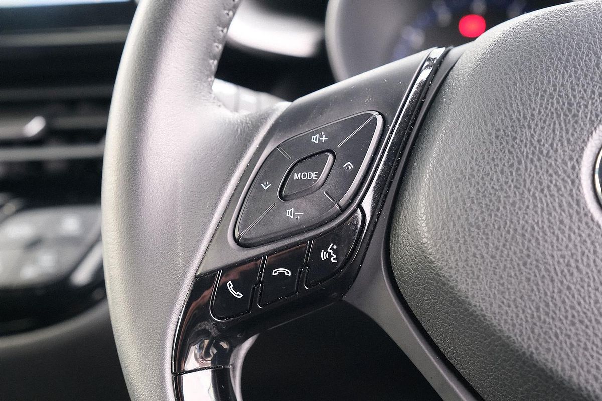 2023 Toyota C-HR GXL NGX10R