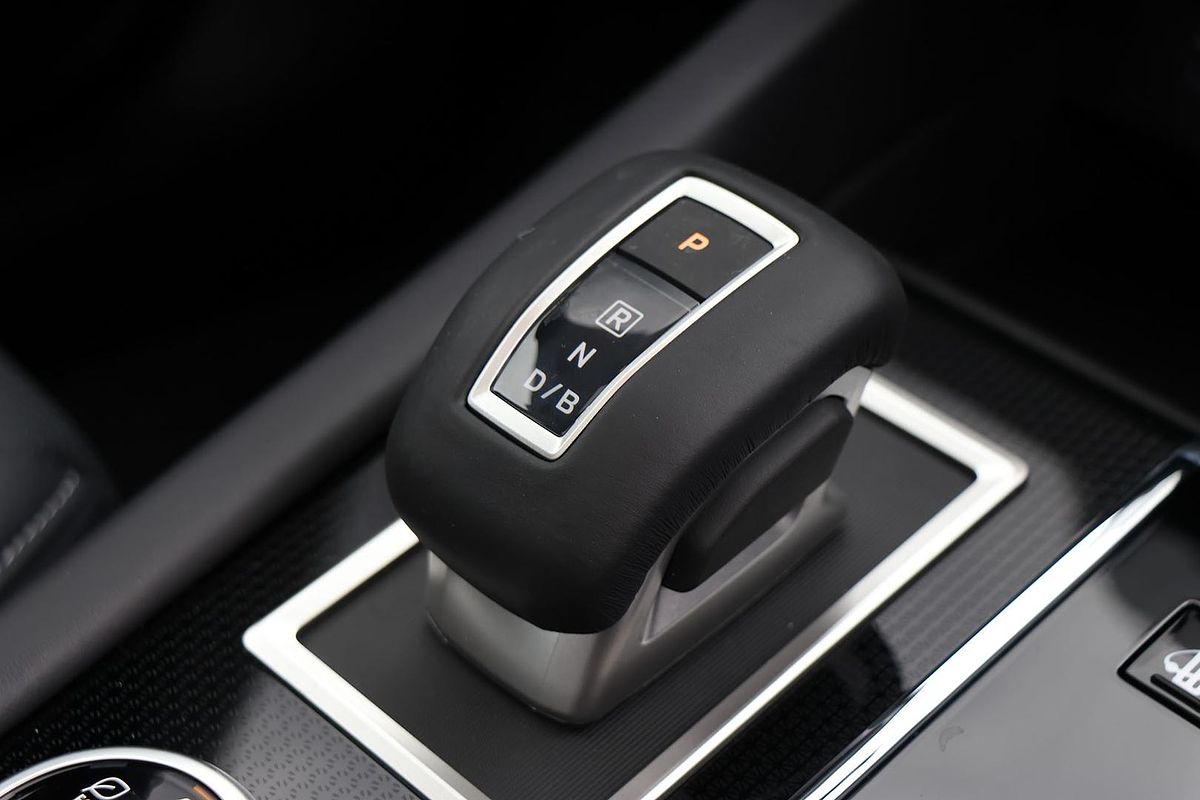 2024 Mitsubishi Outlander PHEV GSR ZM