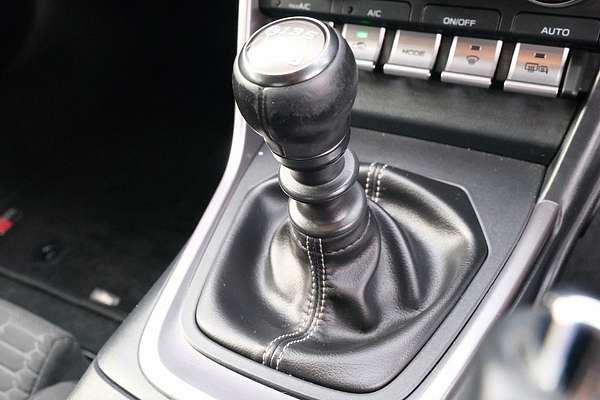 2023 Toyota GR86 GT ZN8